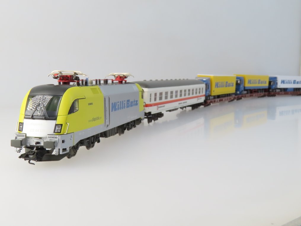Märklin H0 - 152549 (26582) - Set di treni (1) - Set di 6 pezzi 'Rollende Landstraße' Willi Betz, digitale, serie limitata di 850 pezzi. - DispoLok #1.0