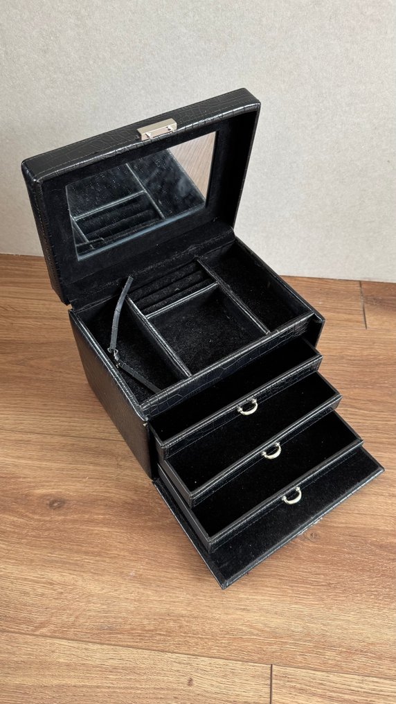 Met sleutel - 带钥匙 - 首饰盒 #1.0