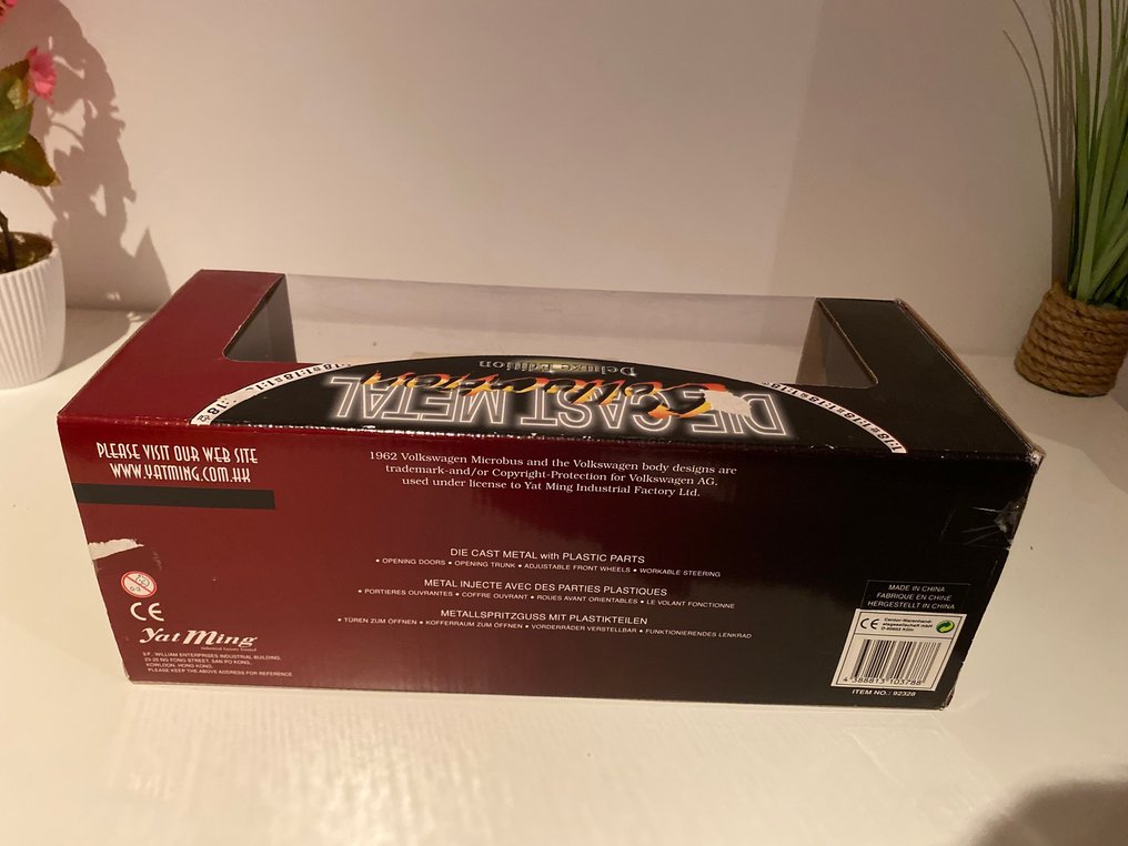 Road Signature 1:18 - Model car - Volkswagen Microbus #3.2