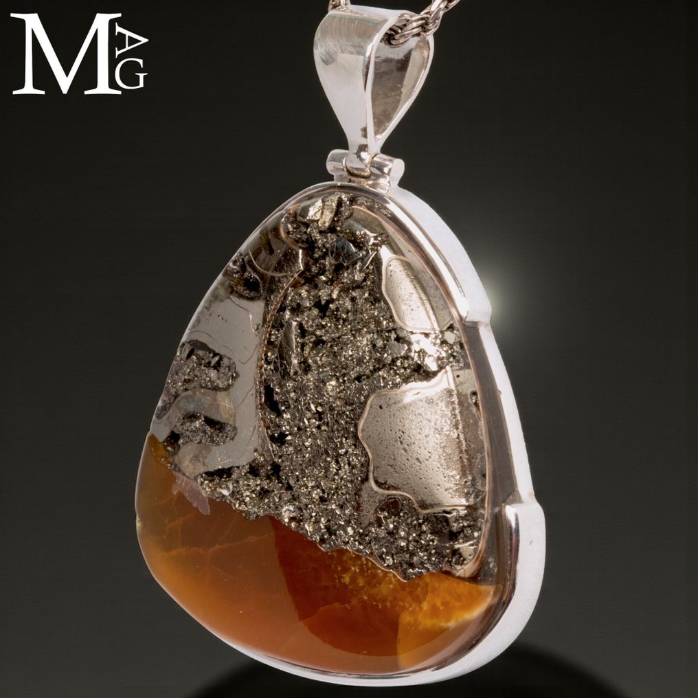 Ιουρασική Κόσμημα Μενταγιόν – Απολιθωμένο Αμμόνητο Πυριτωμένο - Ύψος: 54 mm - Πλάτος: 39 mm- 26 g #3.2