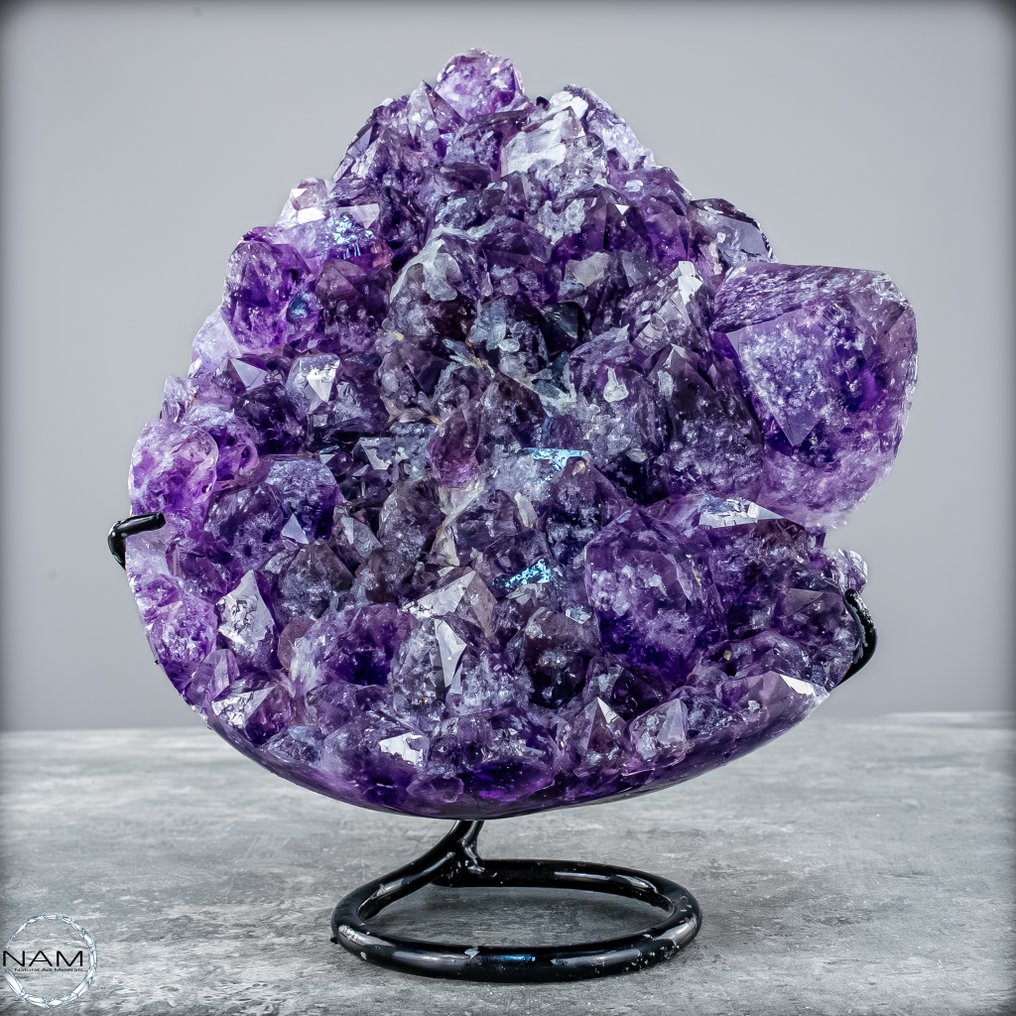 Majestic amethyst on stand – drop-shaped natural art full of depth and energy Uruguay- 1543.26 g #1.0