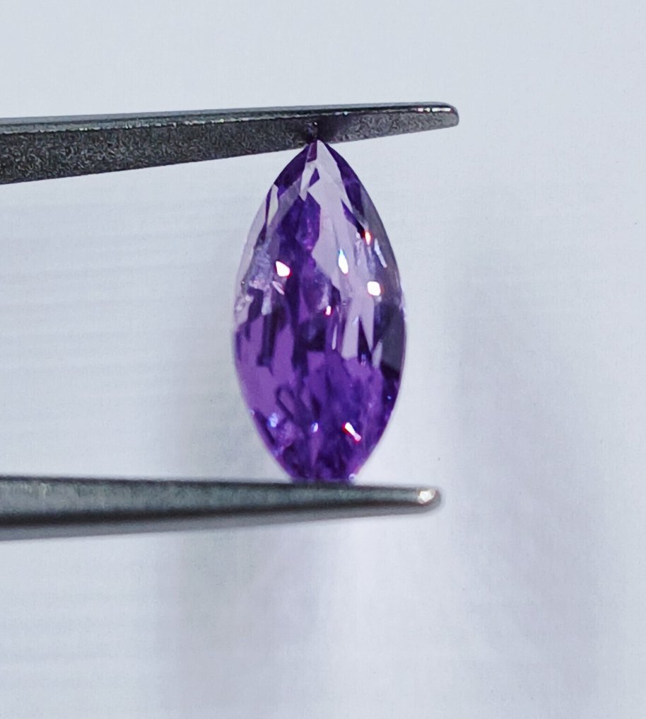 1 pcs  Μωβ Ζαφείρι  - 2.25 ct - Gem research Swiss Lab (GRS) #1.0