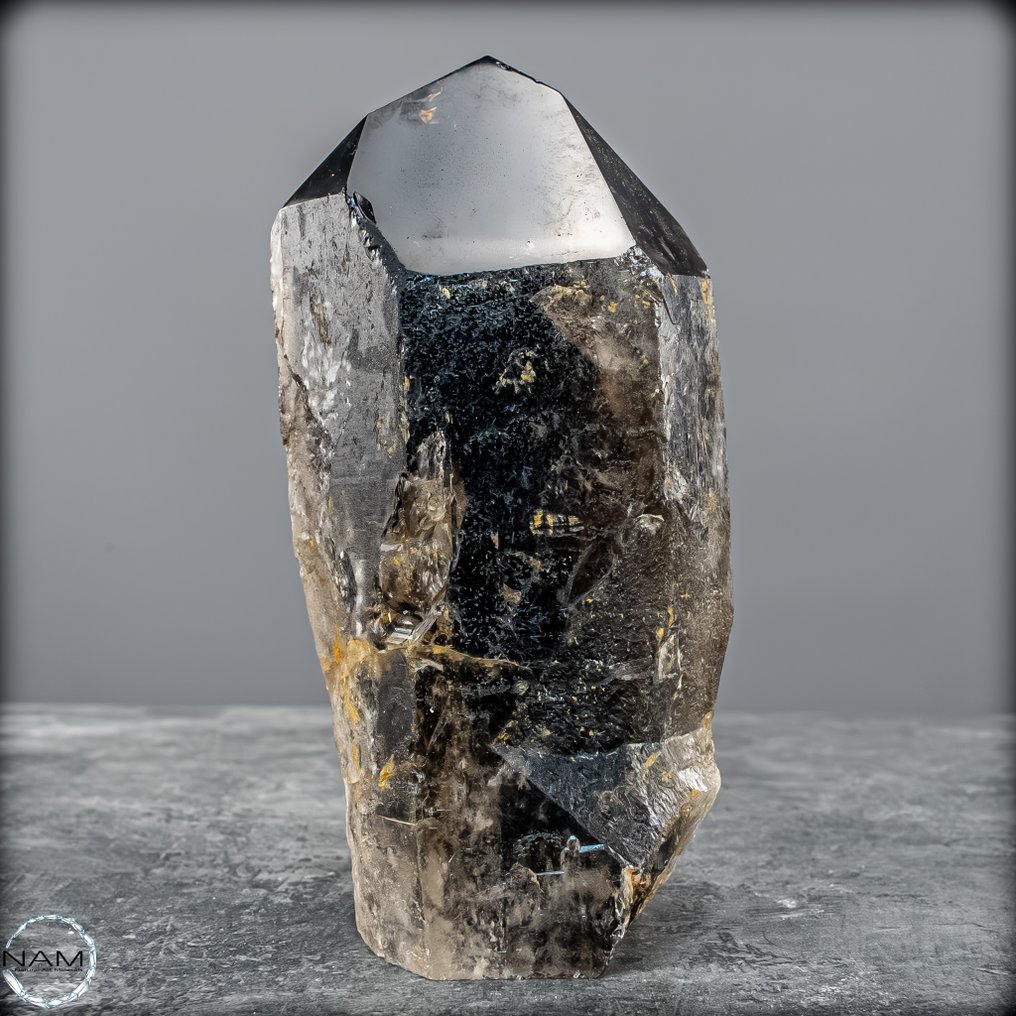 Natural smoky quartz obelisk Strength and elegance in raw form, from Brazil.- 607.88 g #3.2