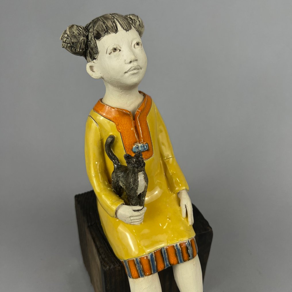 Ida - The girl with cat- hand made #2.1