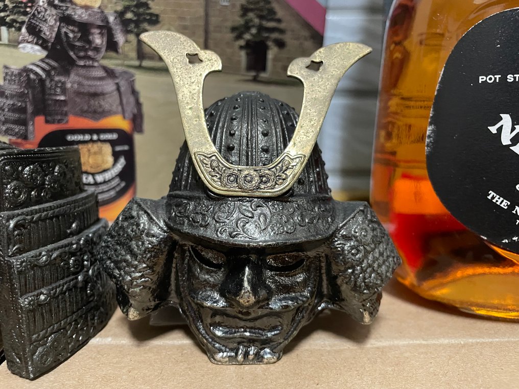 Nikka Gold & Gold Samurai  - 750 ml #3.2