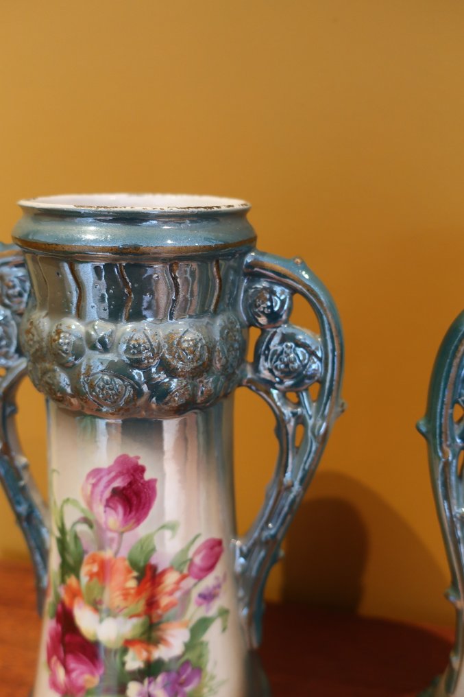 Vaas (2)  - Keramiek - twee vazen in art nouveau stijl #4.3