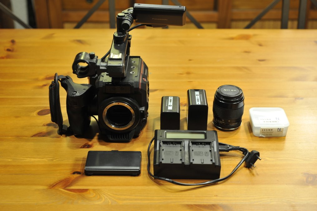 Panasonic AU-EVA1E Cámara de video digital #1.0