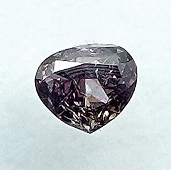 1 pcs 钻石 (天然色彩的) - 0.10 ct - 梨形 - Fancy 稍带桃红色的 紫色 - I3 - 国际宝石研究院(IGI) #1.0