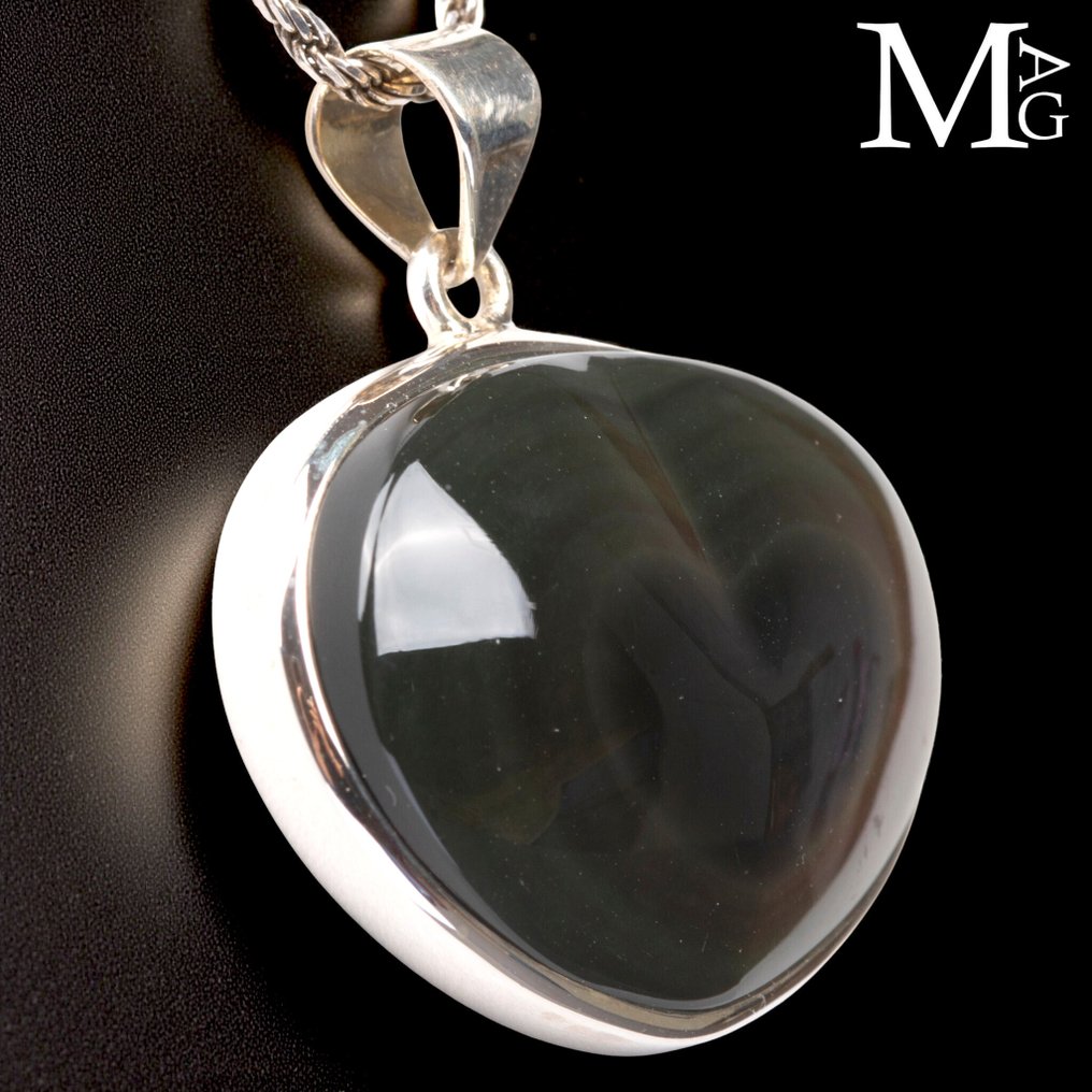 Heart Pendant with Mexican Rainbow Obsidian - Height: 39.5 mm - Width: 37.5 mm- 16 g #3.2