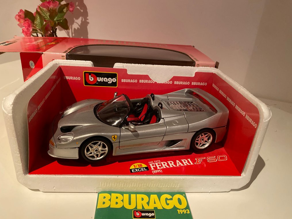 Bburago 1:18 - Machetă mașină - Ferrari F50 #2.1