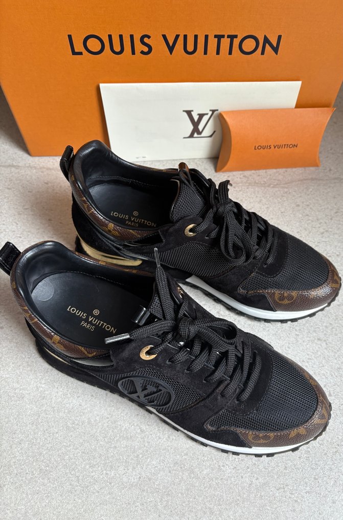 Louis Vuitton - Run Away - Sneakers - Size: EU 38 - New with tags #1.0
