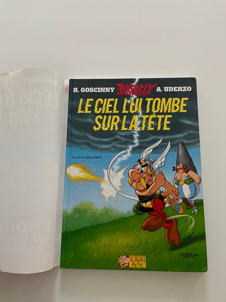 Astérix T33 - Le Ciel lui tombe sur la tête - C + jaquette - 1 Album - Édition limitée - 2005 #3.2