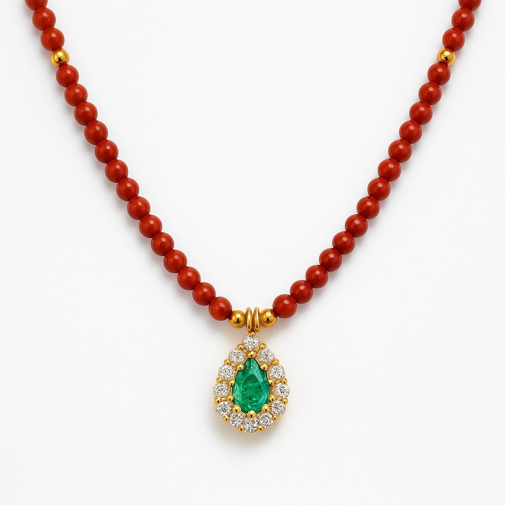 Sans prix de réserve - Collier avec pendentif - 18 carats Or jaune -  0.64ct. tw. Émeraude - Diamant #1.0