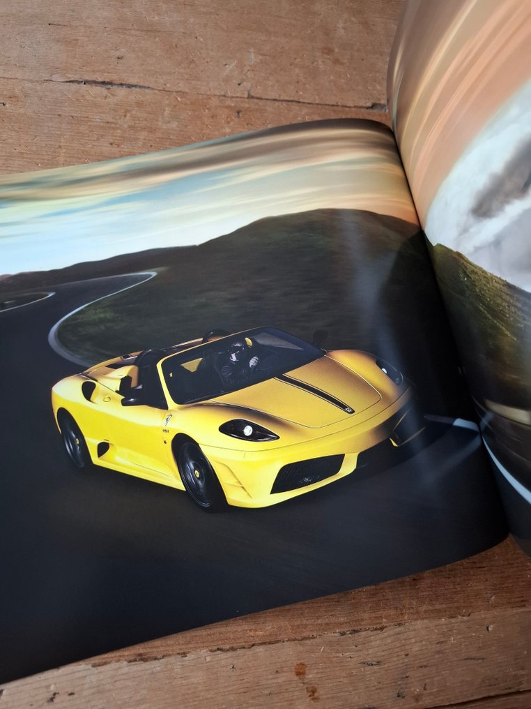 Brochure - Ferrari - 16M Scuderia Spider - 2009 #1.0