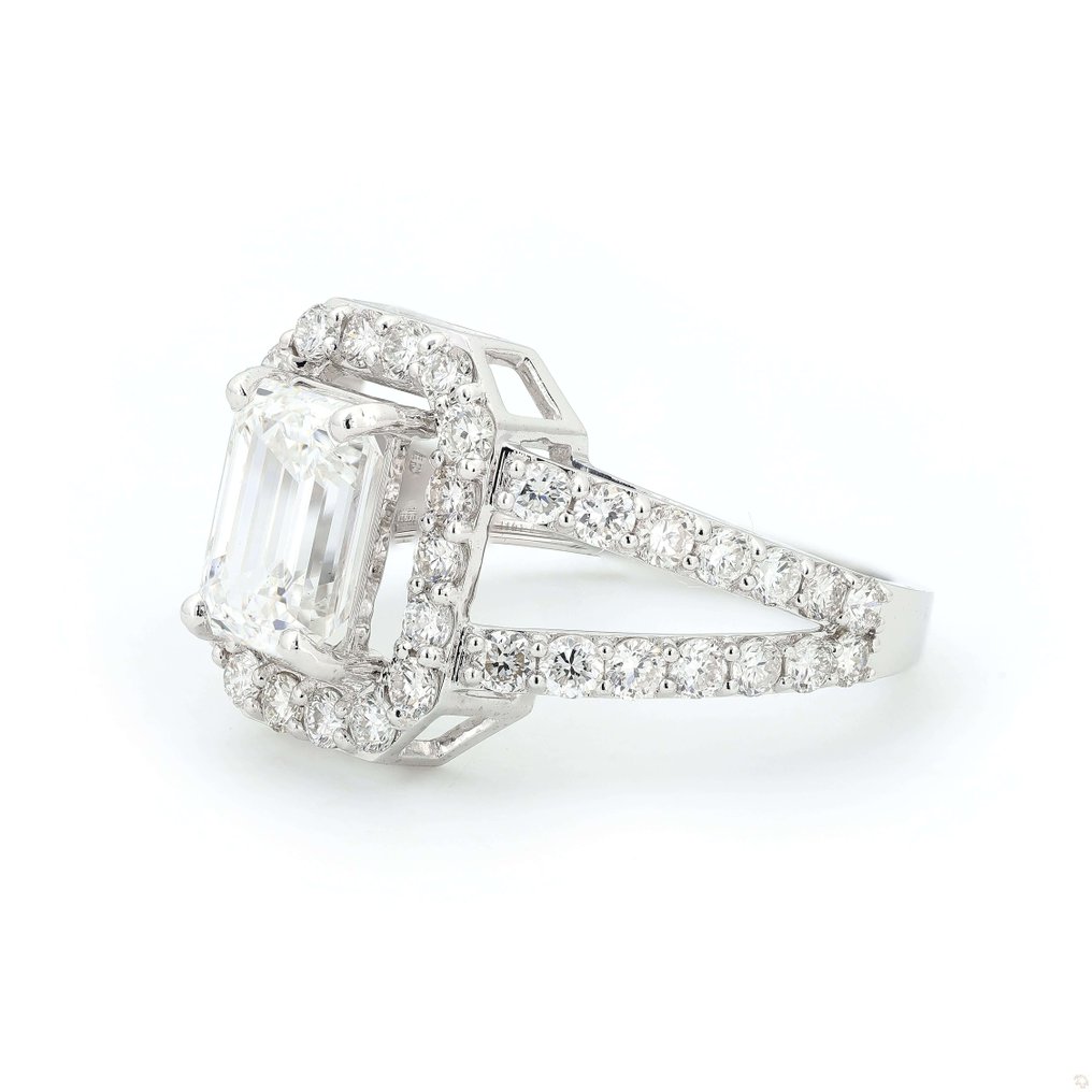 Ingen mindstepris - Forlovelsesring - 14 karat Hvidguld - 2.46ct. tw. Diamant (Laboratoriedyrket) - Diamant - Emerald Cut vielsesring #1.0