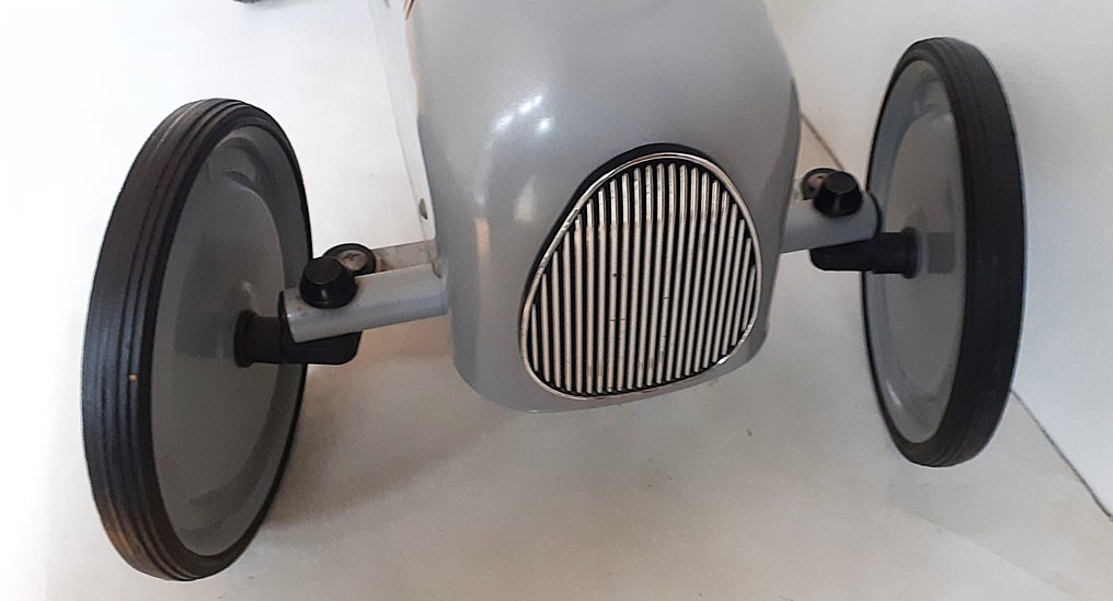 "Retro Roller" - Toy "Retro Roller" Ride On Racing Car, Nummer 1 kleur grijs #2.1
