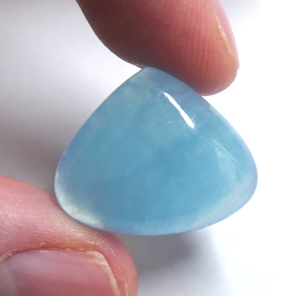 巨大 AIGUE-MARINE 100% 天然 弧面形- 4.83 g #1.0