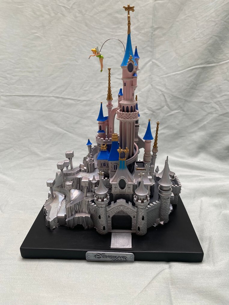 Disney - Partial: Costa Alavares - Statue, Le Château de la Belle au Bois Dormant - 22 cm - Harpiks #1.0