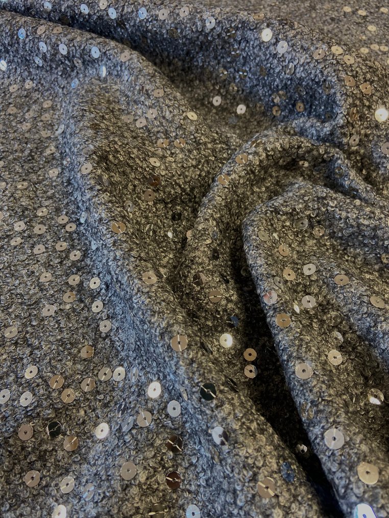 Soft, knitted wool fabric for clothing in gray with sequins made in Italy - Textile - 780 cm - 150 cm #3.2