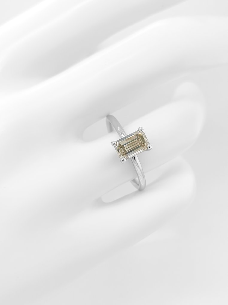 Gyűrű - 14 kt. Fehér arany -  1.22ct. tw. Gyémánt (Természetes színű) - Smaragd - IGI Certificate #3.2