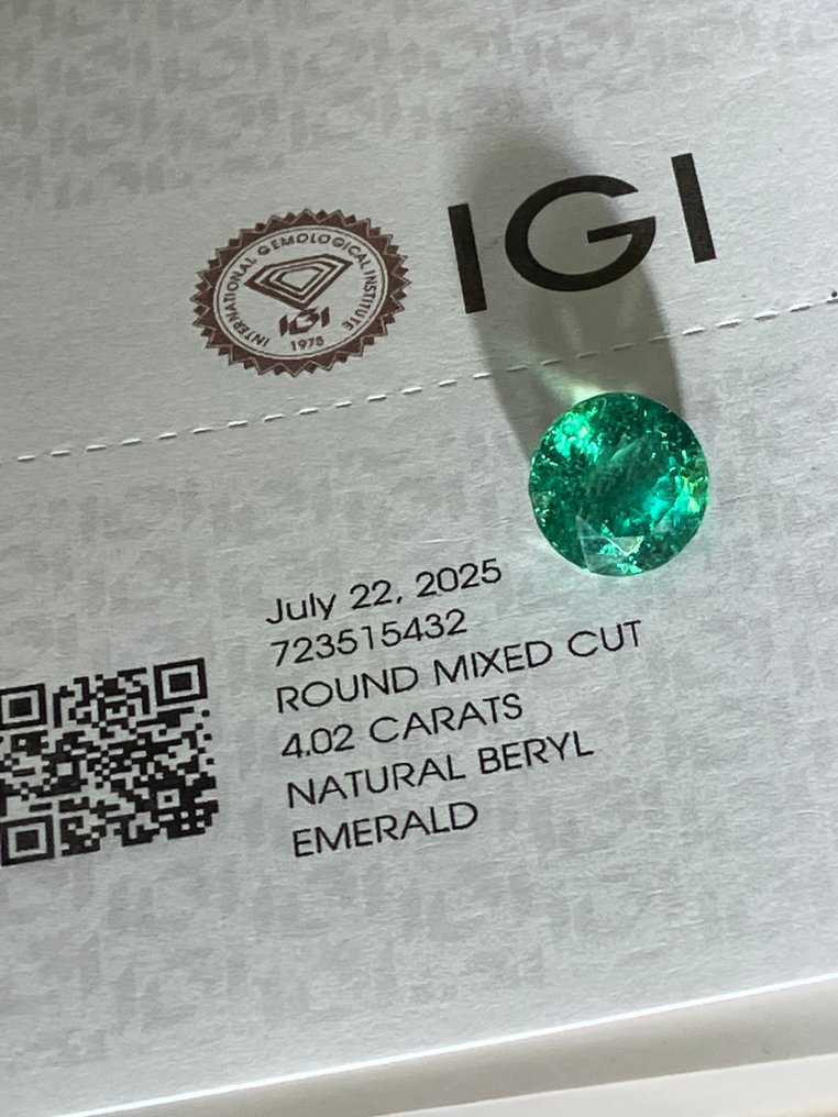 1 pcs  绿色 祖母绿  - 4.02 ct - 国际宝石研究院（IGI） - 无底价 #2.1