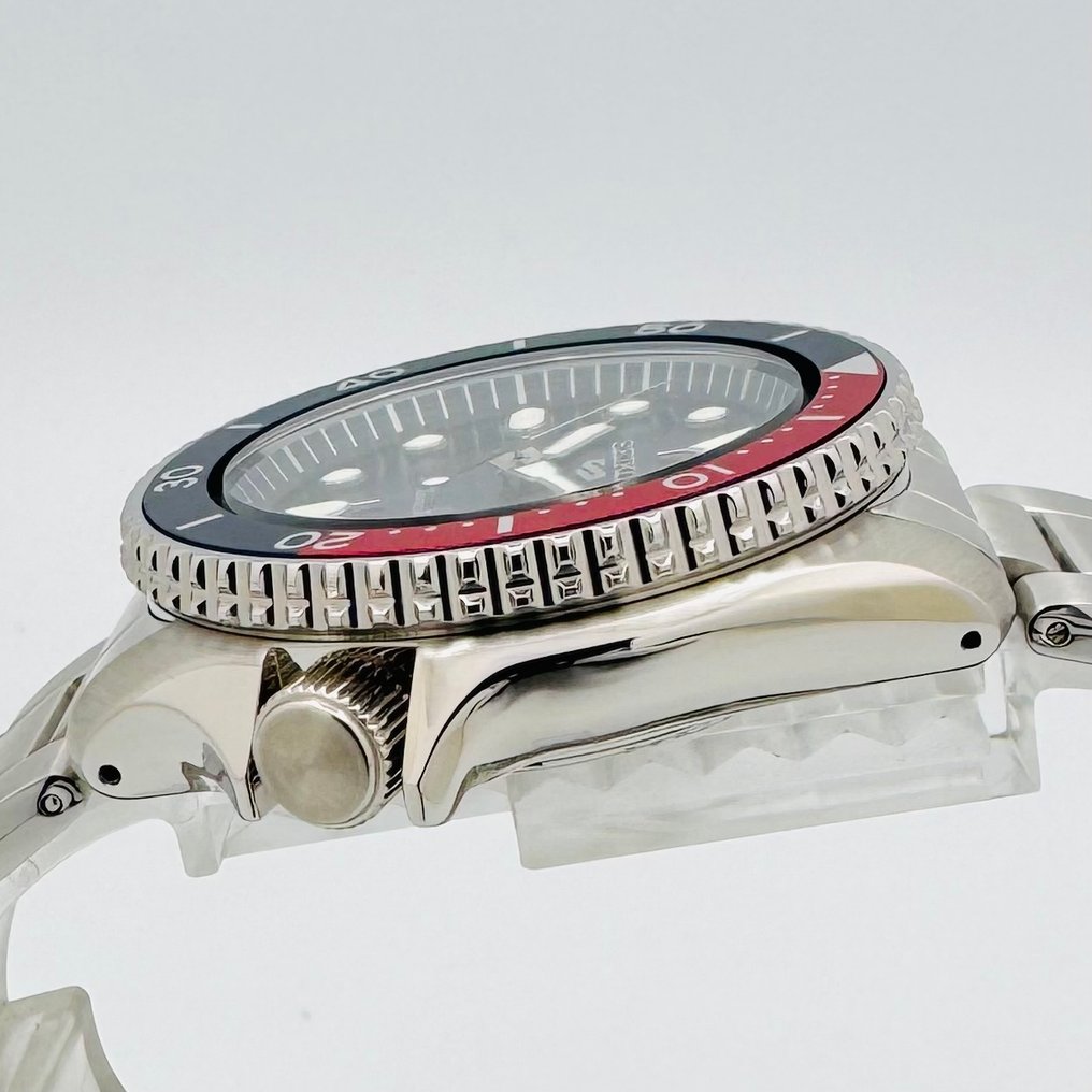 Seiko - Sport 5 Automatic Pepsi Bezel - Ingen mindstepris - 4R36-07G0 - Mænd - 2020+ #3.2
