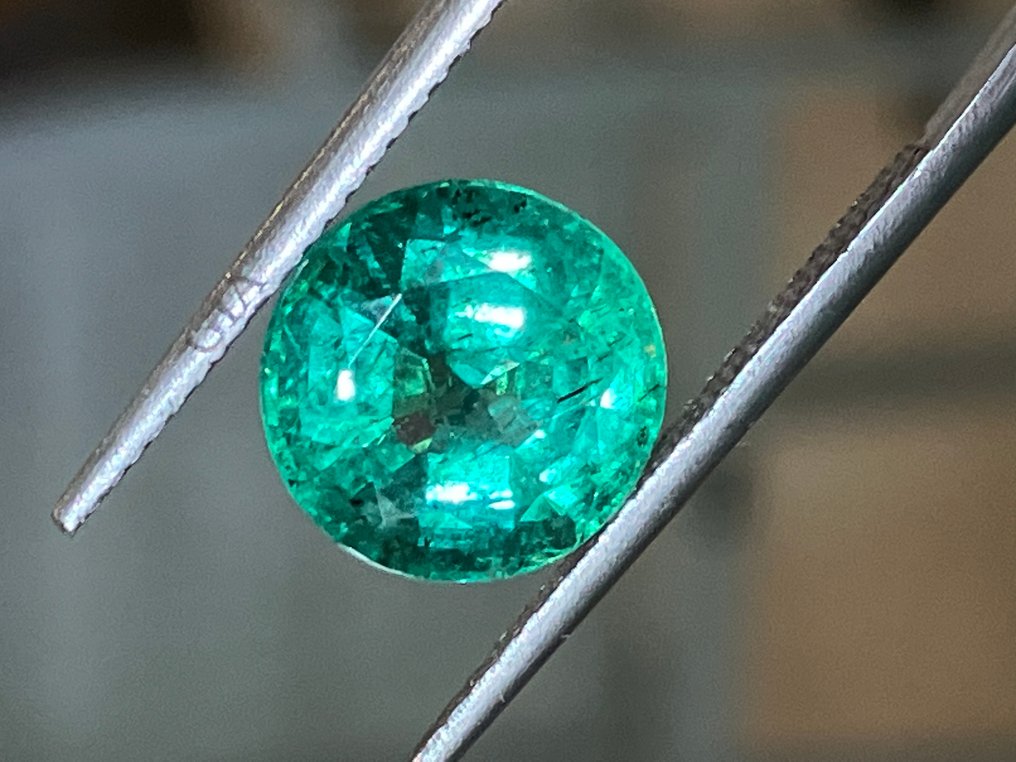 1 pcs  绿色 祖母绿  - 4.02 ct - 国际宝石研究院（IGI） - 无底价 #1.0