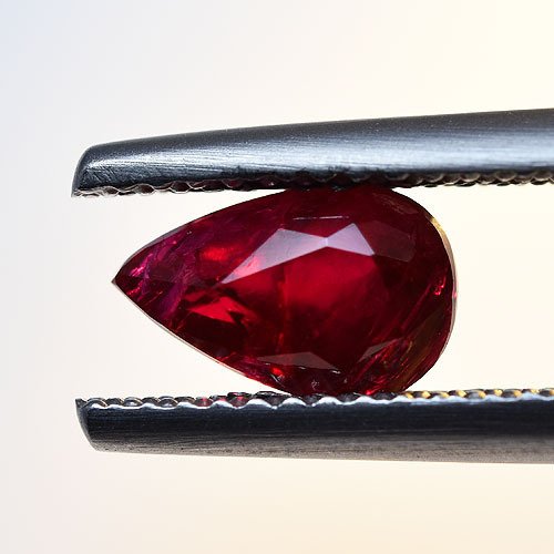 No reserve price - 1 pcs Red Ruby - 1.50 ct - Asian Institute of Gemological Sciences (AIGS) - AIGS Pigeon Blood Type #1.0
