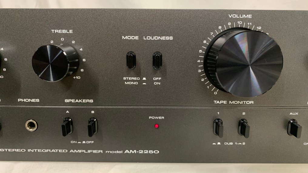 Akai - AM-2250 Solid state amplifier #4.3