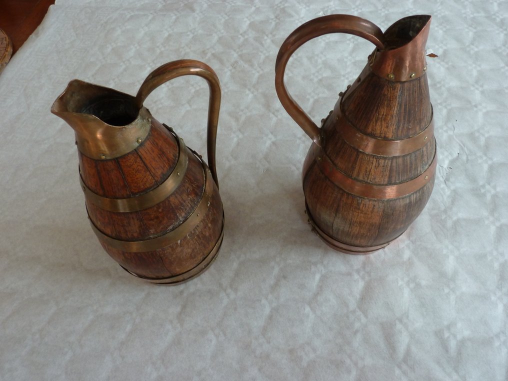 Θεματική συλλογή - 2 παλιά δοχεία μήλου/κρασιού από ξύλο και μπρούντζο/χαλκό (δρυς). #1.0