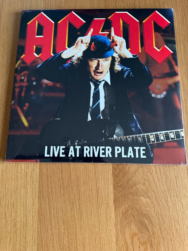 AC/DC - Live At River Plate - 3 LP Red Translucent - Album 3 x LP (album triplo) - Vinile colorato - 2012 #3.2