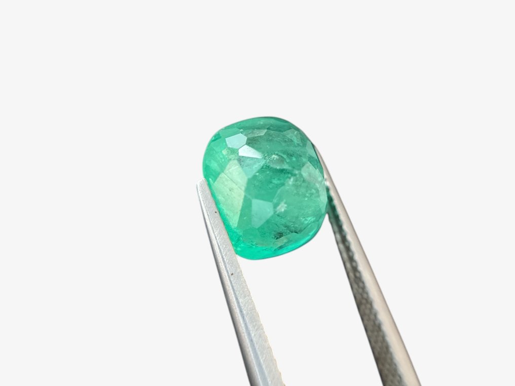 χωρίς τιμή ασφαλείας - 1 pcs  Πράσινο Σμαράγδι  - 5.39 ct - Bellerophon Gemlab - Σπάνιο κολομβιανό σμαράγδι. #2.1