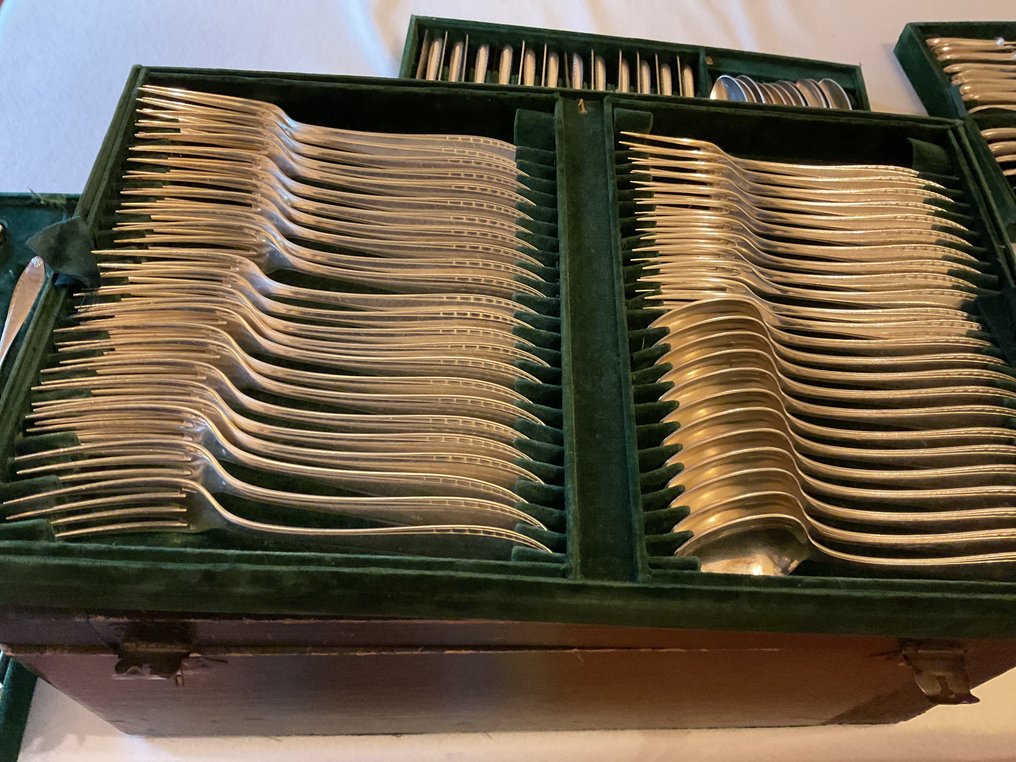Christofle - Luc Lanel - Cutlery set for 12 (144) - Albatros - Silverplated - box #3.2