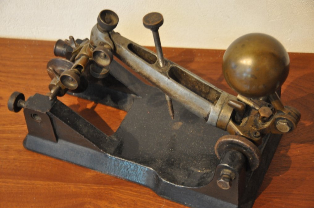 Arbeidsverktøy  - Antikk diamantkutter #1.0