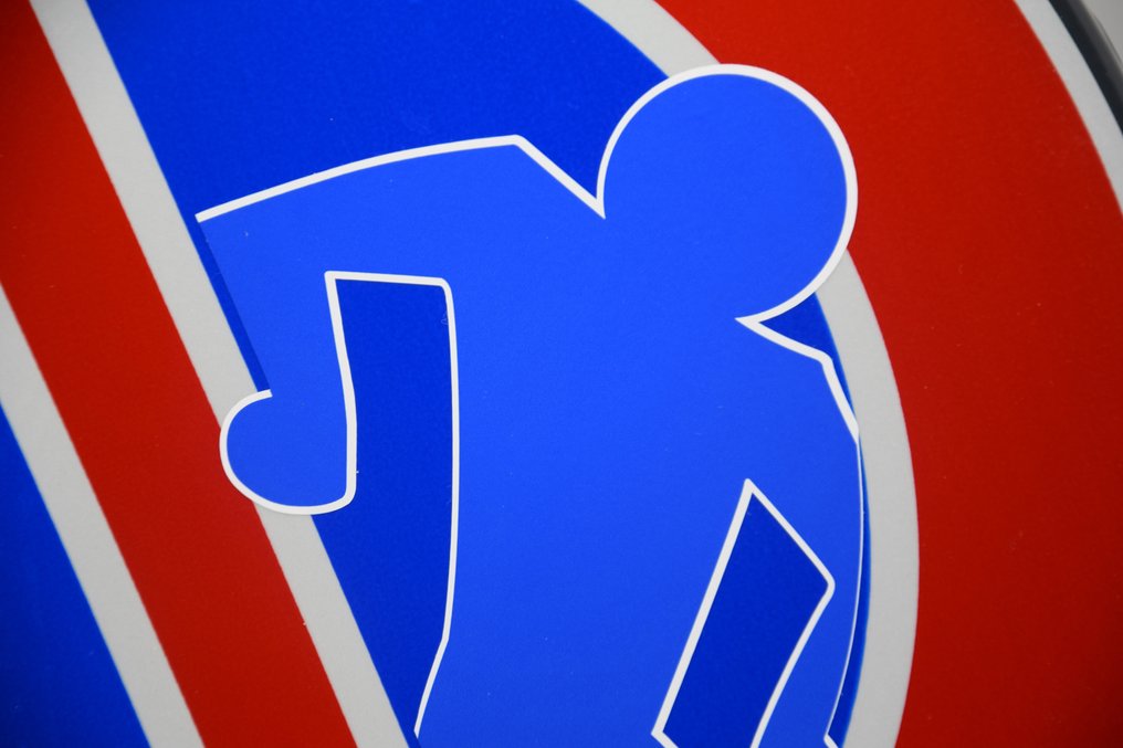 Clet Abraham (1966) - Borderline #4.3