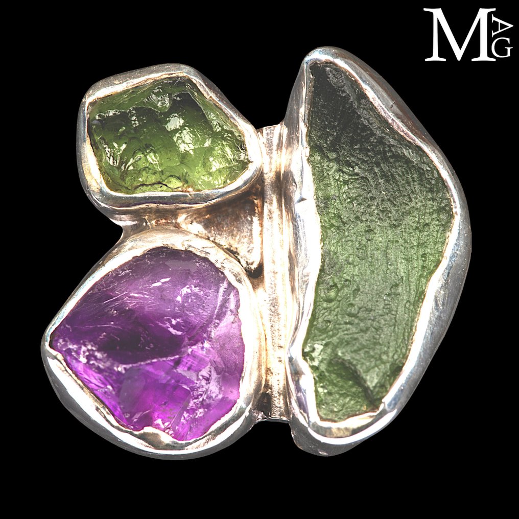 稀有的莫达维特和原始紫水晶 银戒指配莫达维特和紫水晶 - 高度: 27 mm - 宽度: 20 mm- 8 g #1.0