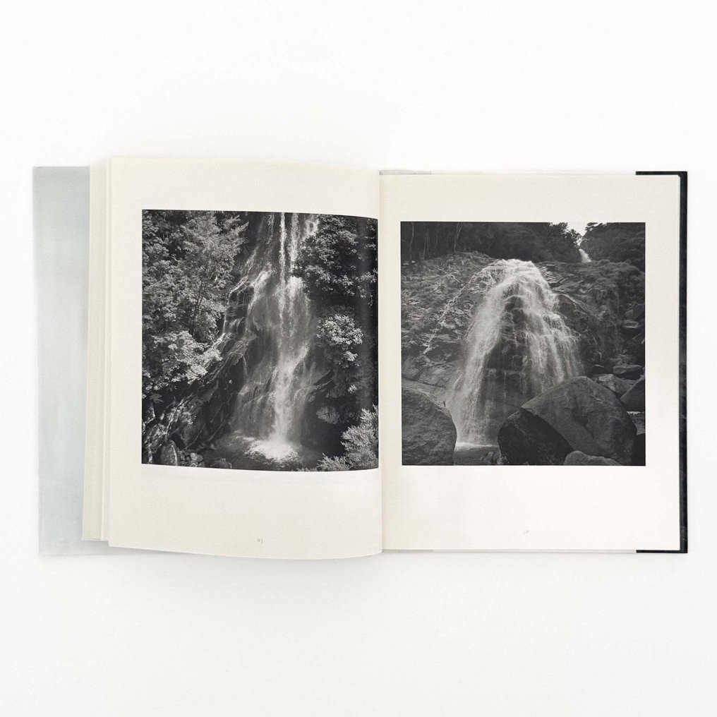 Naoya Hatakeyama - Two Mountains, Naoya Hatakeyama, Balthasar Burkhard - 2008 #1.0