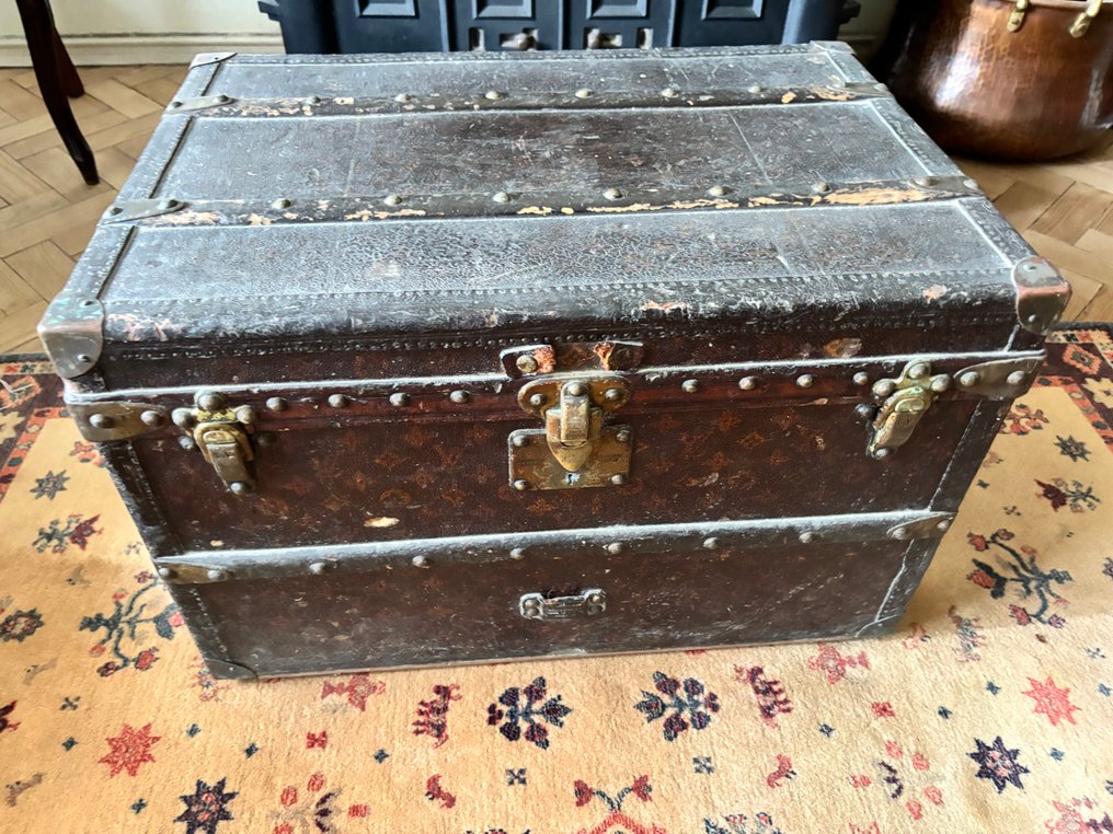 Louis Vuitton - Suitcase #1.0