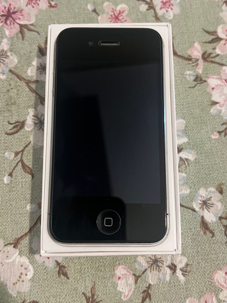 Apple iPhone 4 (GSM) - Bærbar computer (1) - I original æske #1.0