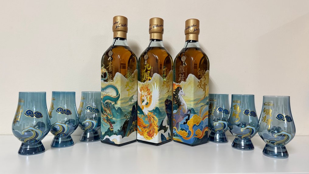 Johnnie Walker Blue Label - Three Divine Beasts Limited Edition With 6 Glasses  - 50cl - 3 bottles #3.2