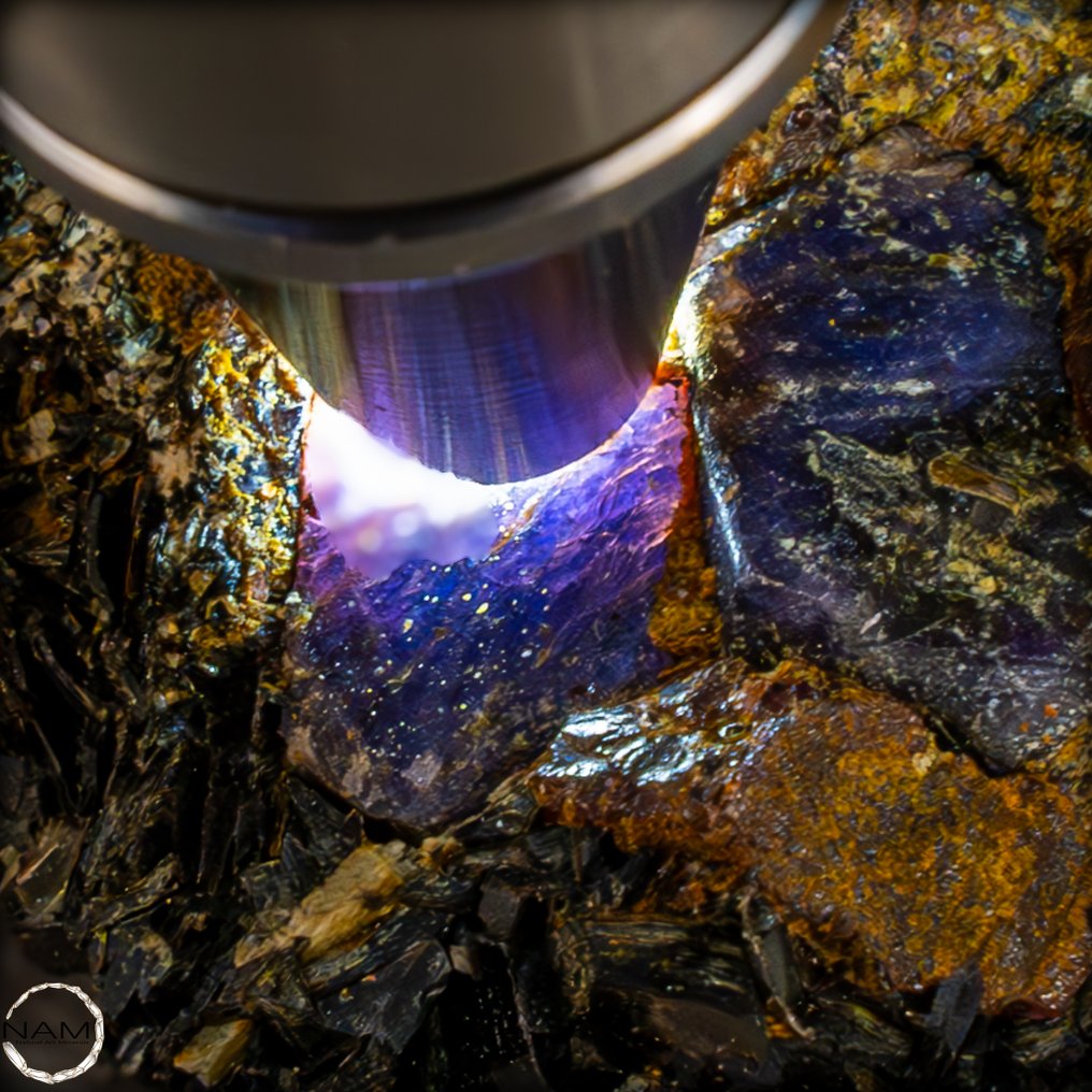 Natural multicolored sapphire on matrix 419.95 ct from Kenya- 83.99 g #1.0