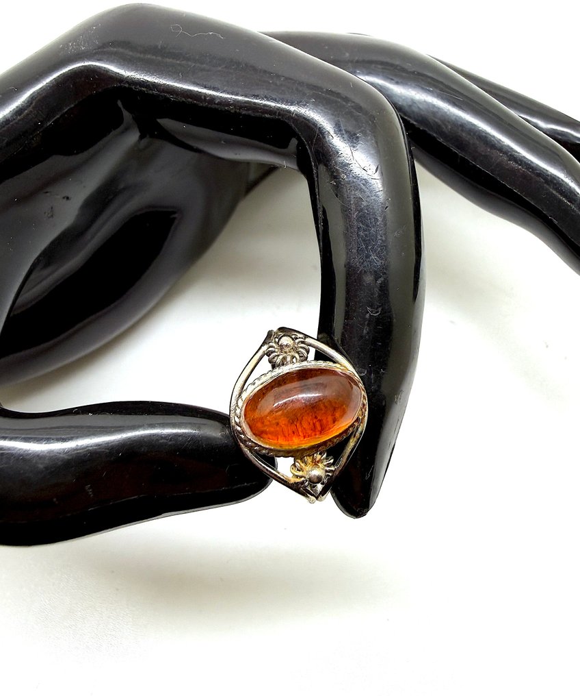 Old Ring with natural Baltic amber - Amber - Succinite  (No Reserve Price) #4.3