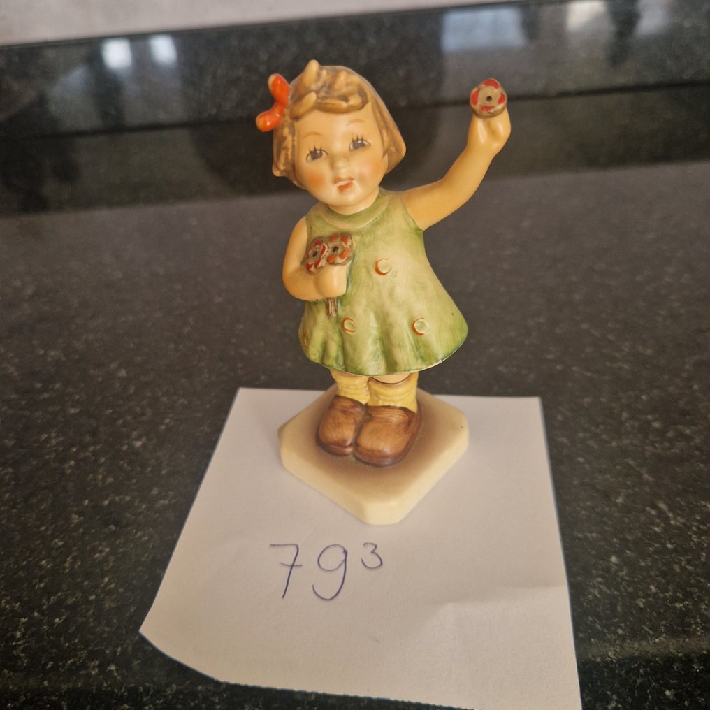 Goebel - Statuetta - Hummel (10) - Porcellana #4.3