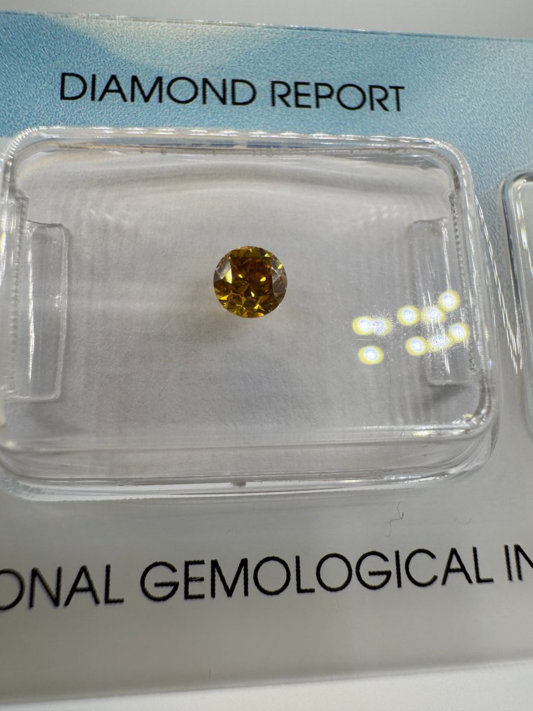 1 pcs 钻石  (天然色彩的)  - 0.24 ct - 圆形 - SI1 微内含一级 - 国际宝石研究院（IGI） #2.1