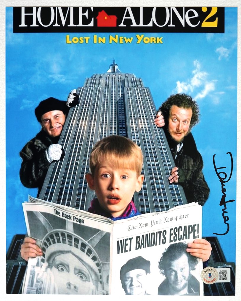 Home Alone 2 - Dana Ivey (Plaza Hotel Clerk) - Autograph, Photo With Beckett COA #1.0