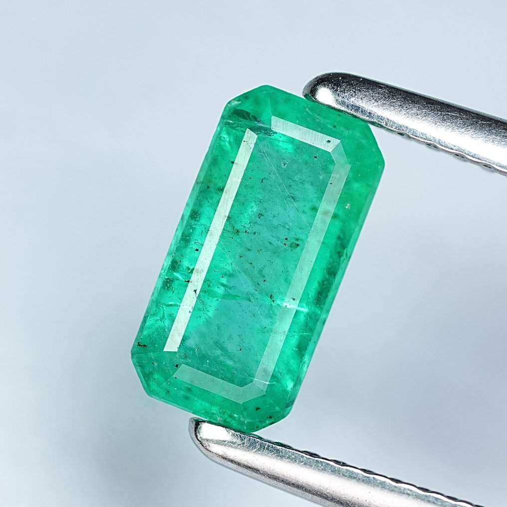 Nincs minimálár Zöld Smaragd  - 1.74 ct - Nemzetközi Színes Drágakő Szövetség (ICA GemLab) #1.0