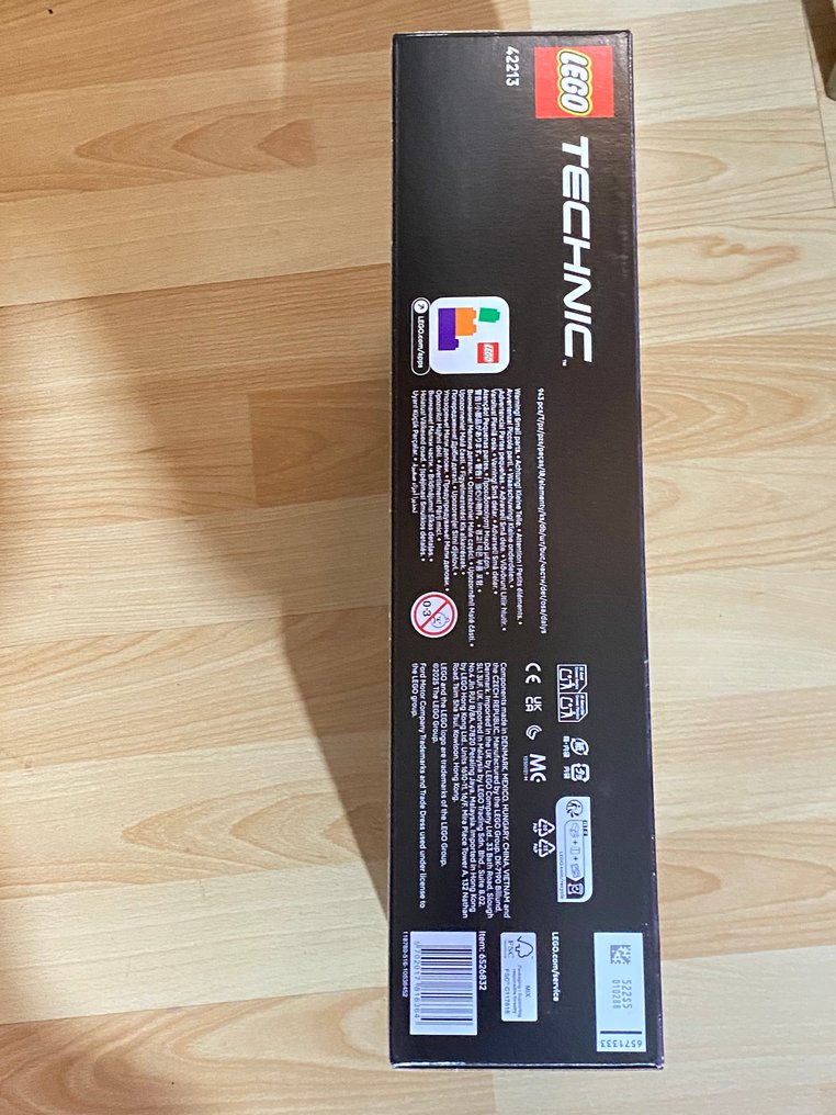 Lego Set - 42213 - Technic - Ford Bronco® SUV #3.2