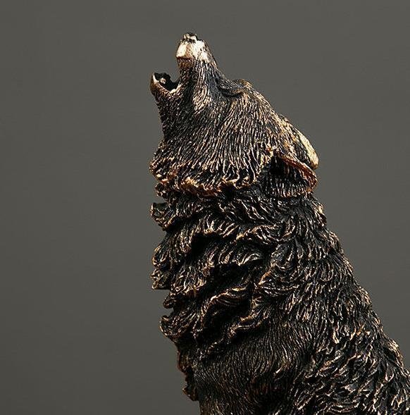 Figurine - Huilende wolf - Resin #4.3