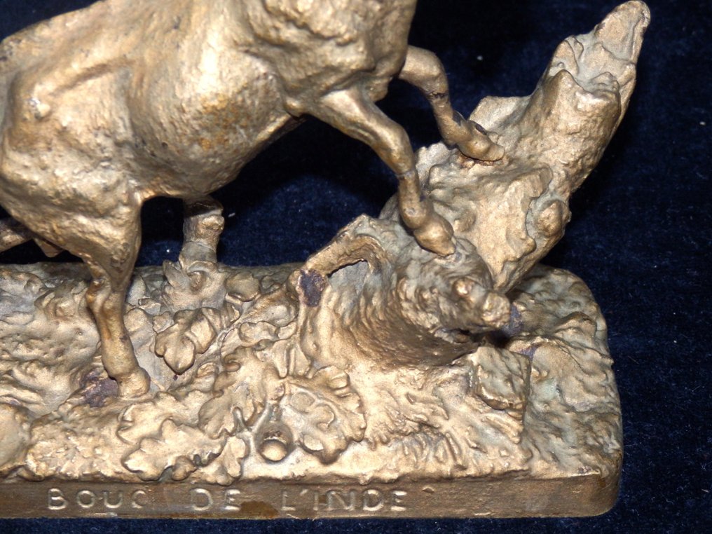 D'après Pierre-Jules Mêne (1810-1879) - 雕塑, Bouc de l'Inde - 13 cm - 镀金青铜 #4.3