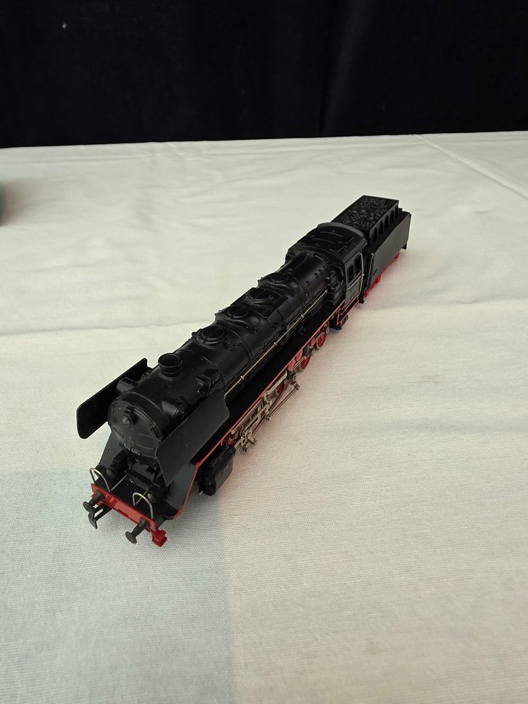 Märklin H0轨 - 3027 - 带煤水车的蒸汽机车 (1) - BR 44 - DB #4.3
